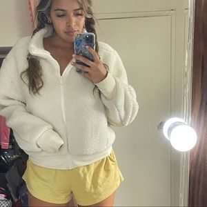 alo yoga foxy sherpa jacket